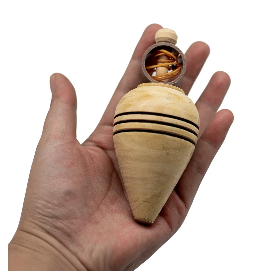 Pião de Madeira - Brinquedo Barato